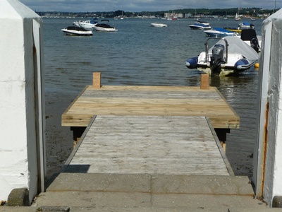 Timber replacement to an existing jetty