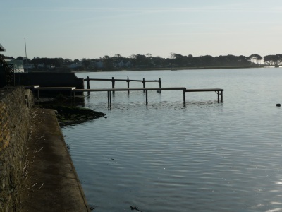 Tidal jetty