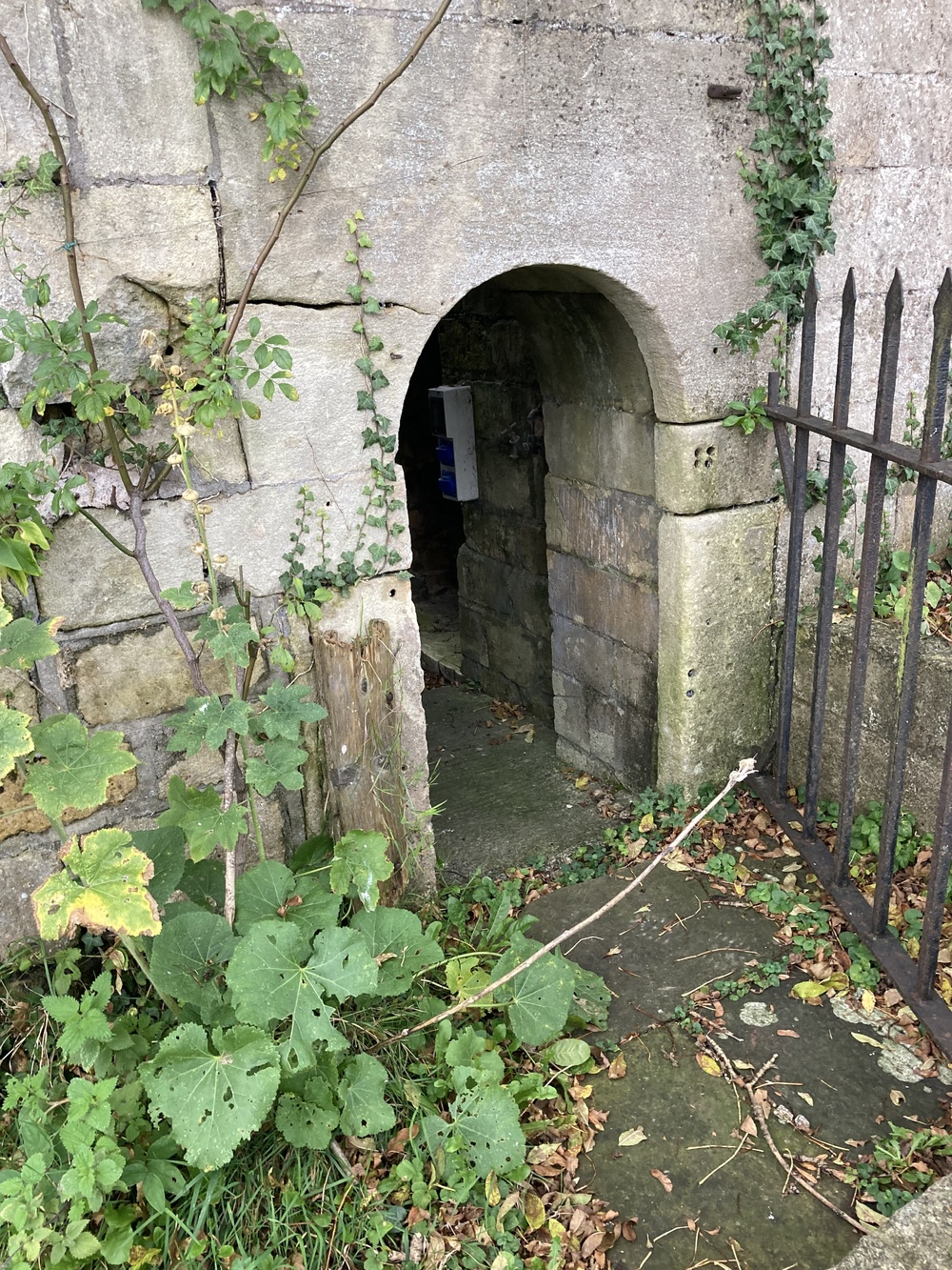 Small access for jetty installation